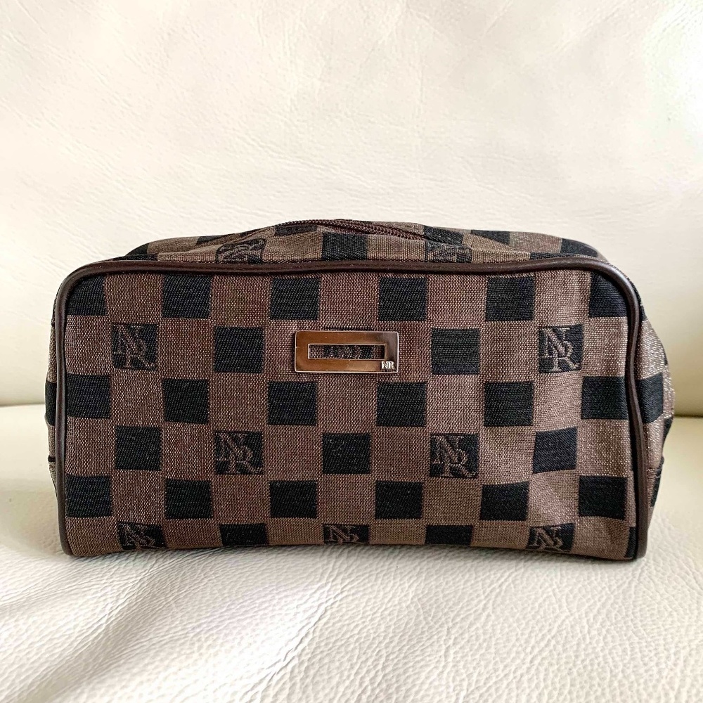 Brand New - NR plaid cosmetic bag